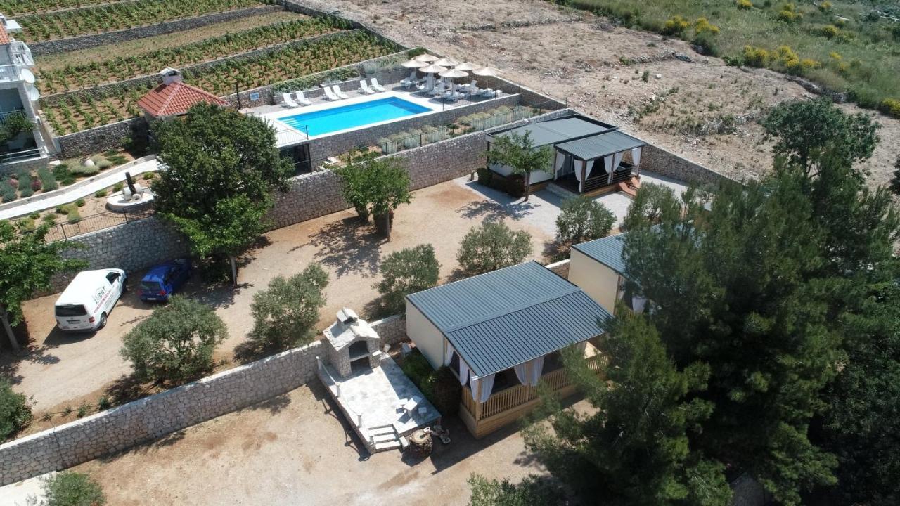 אורביץ New Adria Mobile Home - Camp Vala מראה חיצוני תמונה