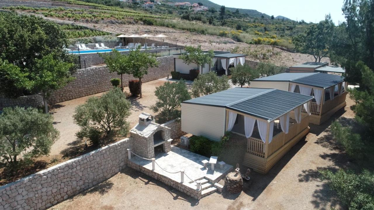 אורביץ New Adria Mobile Home - Camp Vala מראה חיצוני תמונה